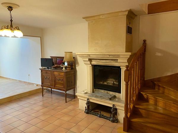 Maison à vendre    3 pièces •  Saintes