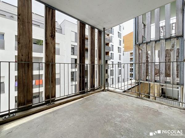 BORDEAUX CHARTRONS – T1 33 M² AVEC BALCON ET PARKING