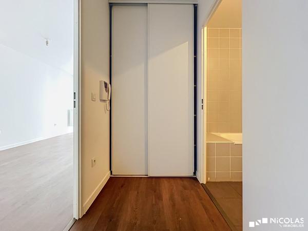 BORDEAUX CHARTRONS – T1 33 M² AVEC BALCON ET PARKING