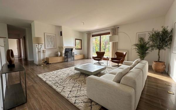 Maison à vendre    3 pièces • 92 m2 Rillieux-la-Pape