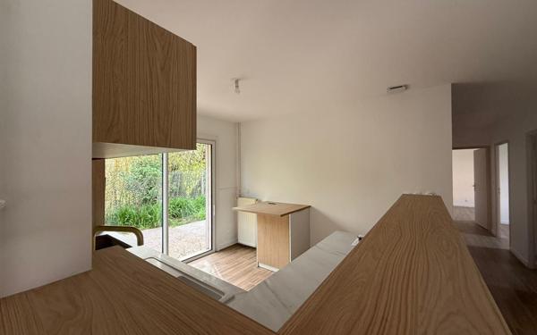 Maison à vendre    3 pièces • 92 m2 Rillieux-la-Pape