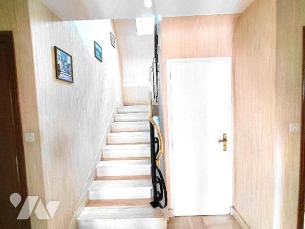 MAISON À VENDRE À PONTIVY (56300) - EXCLUSIVITÉ NOTAIRE - MAISON 5 CHAMBRES AVEC SOUS-SOL ET VÉ...