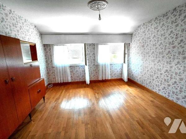 MAISON À VENDRE À PONTIVY (56300) - EXCLUSIVITÉ NOTAIRE - MAISON 5 CHAMBRES AVEC SOUS-SOL ET VÉ...