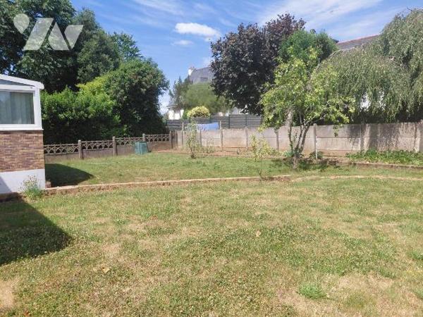MAISON À VENDRE À PONTIVY (56300) - EXCLUSIVITÉ NOTAIRE - MAISON 5 CHAMBRES AVEC SOUS-SOL ET VÉ...
