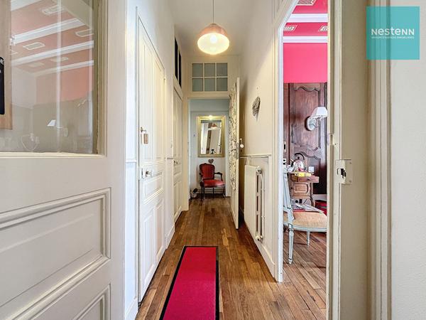 Hyper centre Amboise maison de ville de 170m², 5 chambres