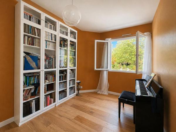 Maison 5 chambres, piscine et double garage - Golf de Nantes / Sautron