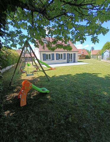Maison Fay Aux Loges 4 pièce(s)