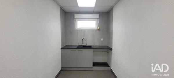 Location local d’activité 396 m² Saint-Jean-Kourtzerode