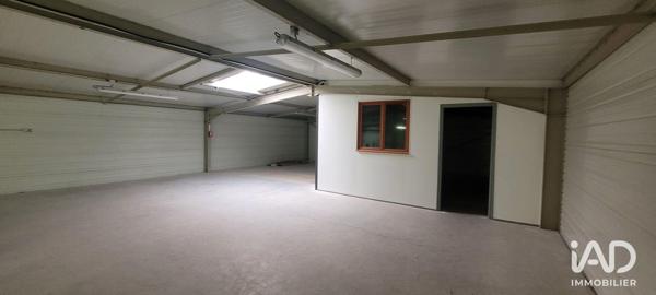 Location local d’activité 396 m² Saint-Jean-Kourtzerode