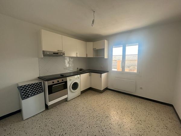 Maison à Pennautier avec jardin, garage, et possibilité 2 logements