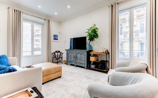 Appartement à vendre    3 pièces • 69,33 m2 Nice