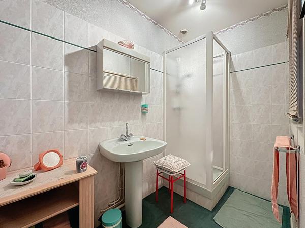 idéalement placée, proche toutes commodités