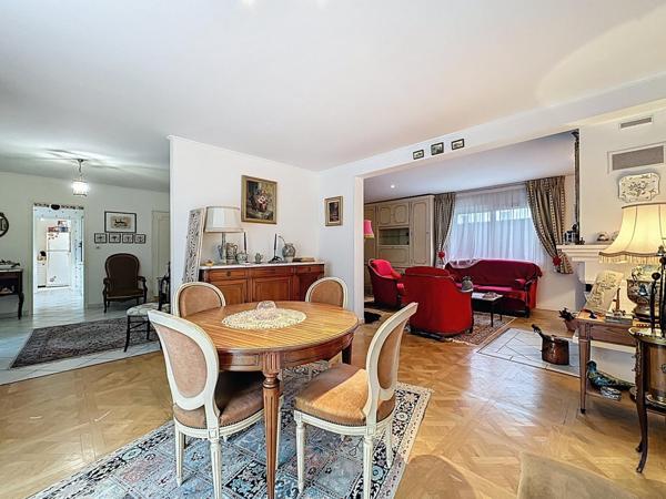 idéalement placée, proche toutes commodités