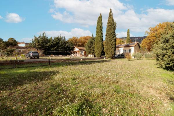 Peymeinade maison de charme à rénover, plein sud, potentiel