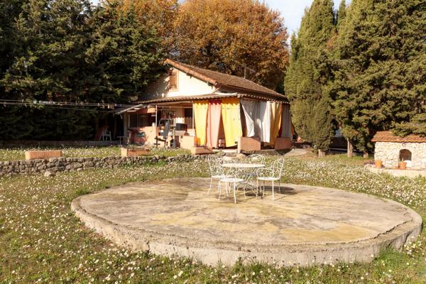Peymeinade maison de charme à rénover, plein sud, potentiel