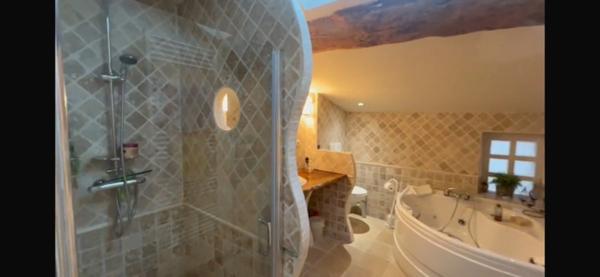 Dpt Pyrénées Orientales (66), à vendre PRADES maison 4 pièces 123 m² répartie en 2 logements