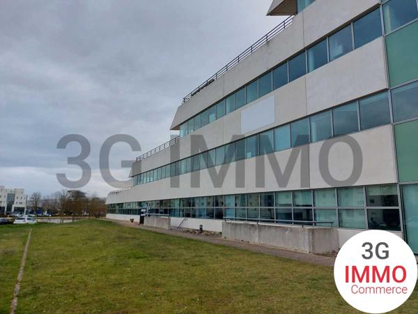 Location / Local Commercial