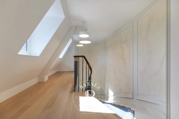 Paris 8ème, Appartement  22 m² à vendre