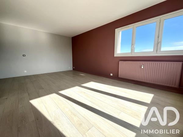 Location appartement 3 pièces 63 m² Compiègne