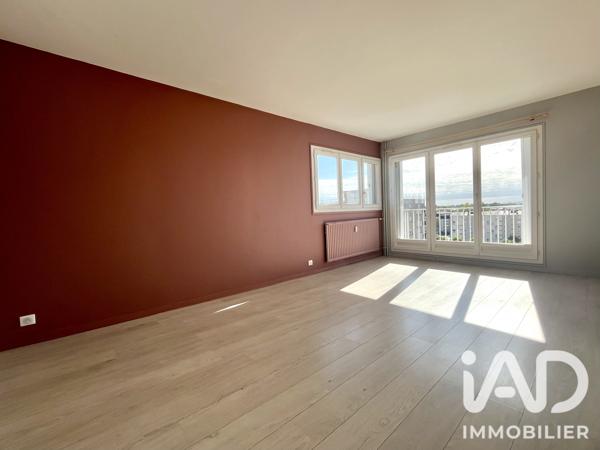 Location appartement 3 pièces 63 m² Compiègne