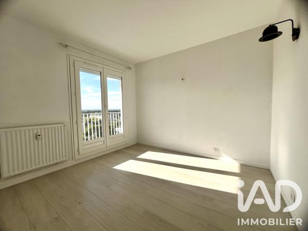 Location appartement 3 pièces 63 m² Compiègne