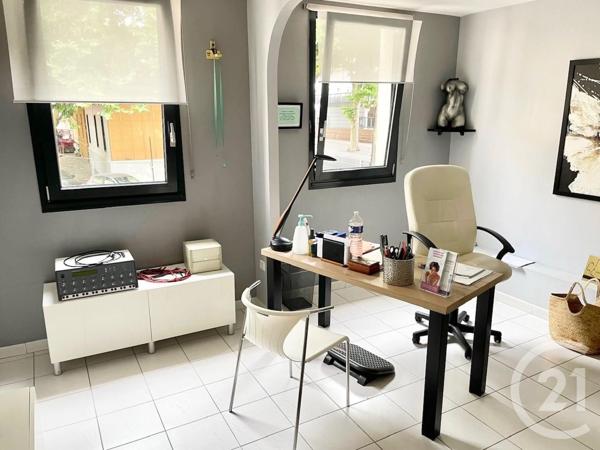 à vendre  58,94 m2 NARBONNE - 11