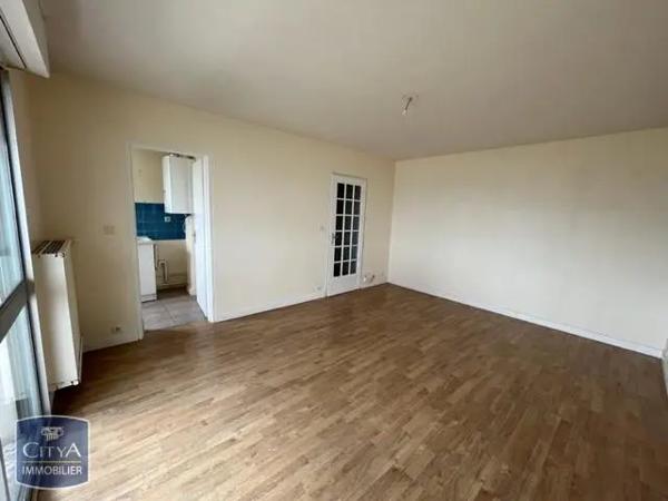 Appartement à louer 1 pièce 28.37m² Nantes (44200)