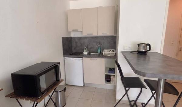 Appartement 2 pièces                                        - 44300 Nantes Réf : 11913