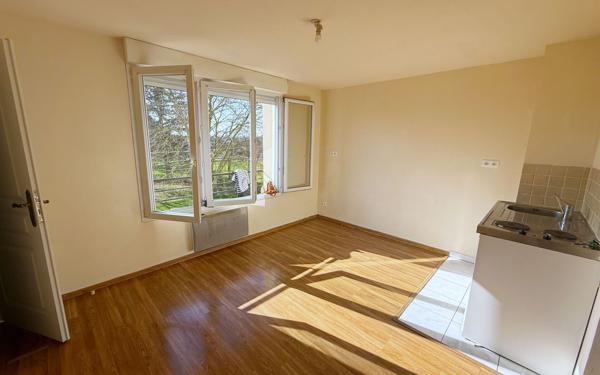 Appartement à louer    3 pièces •  Beautor