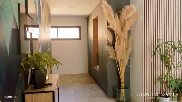 Maison contemporane à vendre
