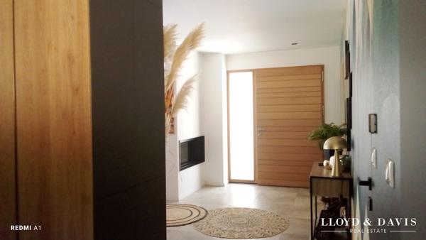 Maison contemporane à vendre