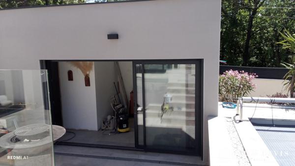 Maison contemporane à vendre