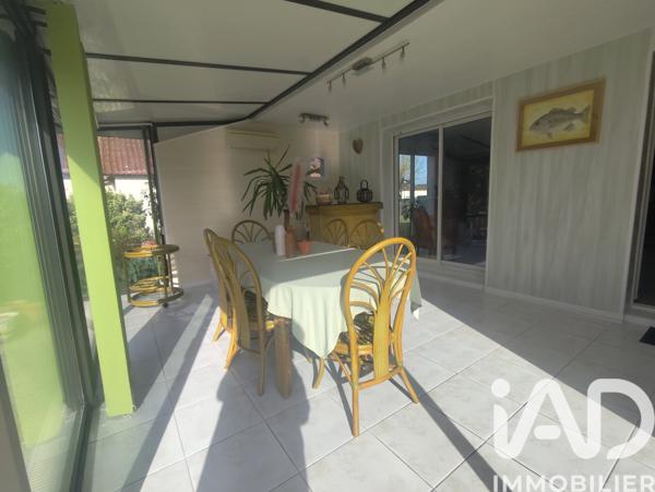 Maison à vendre 5 pièces 131 m² Tizac-de-Lapouyade