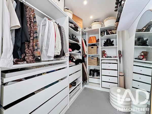 Maison à vendre 8 pièces 149,39 m² Paray-Vieille-Poste