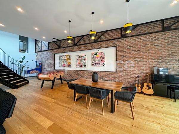 Loft à vendre 12 pièces (78)