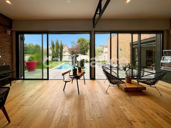 Loft à vendre 12 pièces (78)