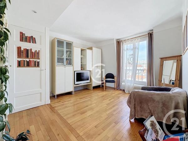 Appartement F2 à vendre  2 pièces - 36,15 m 2   MONTREUIL  - 93
