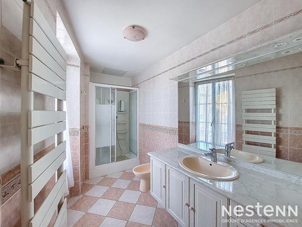 A Vendre Appartement de 154 m² avec terrasse, cour intérieure et garage à Condom