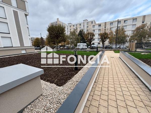 Location Appartement 2 pièces 43.2 m² - 9 RUE RAYMOND LOUVIOT Neuilly-plaisance 93360