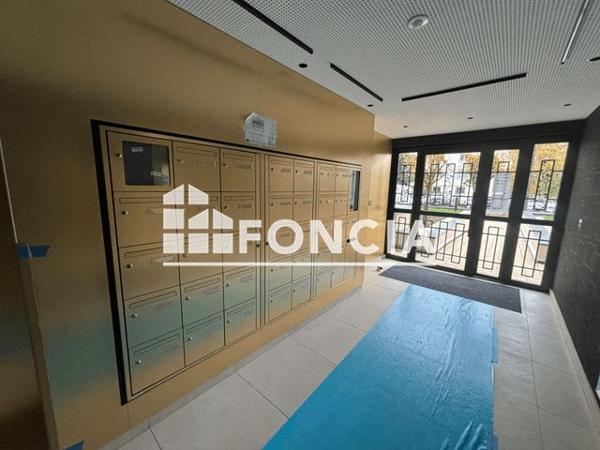 Location Appartement 2 pièces 43.2 m² - 9 RUE RAYMOND LOUVIOT Neuilly-plaisance 93360