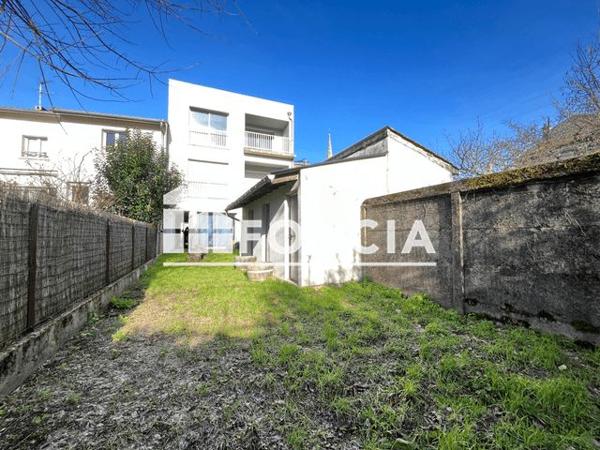 Location Appartement meublé 3 pièces 77.6 m² - 35 RUE LAPLACETTE Bordeaux 33000