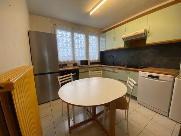 Appartement Corbeil Essonnes 3 pièce(s) 64.63 m2