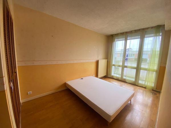 Appartement Corbeil Essonnes 3 pièce(s) 64.63 m2