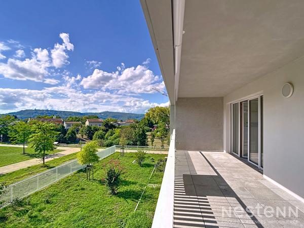 APPARTEMENT T4 SATHONAY CAMP - TERRASSE - PARKING - VUE IMPRENABLE