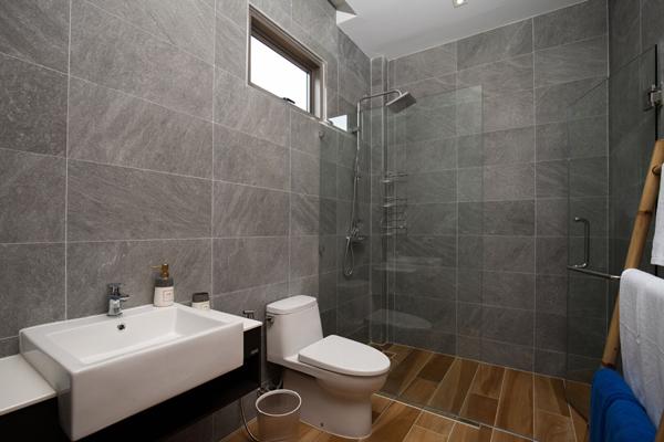 Villas 4 Chambres de Luxe avec Piscine à Phang Nga