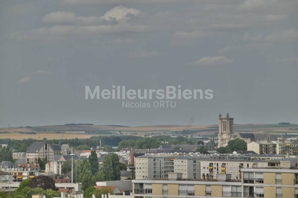 appartement 52 M² T2  Troyes proche de l'hôpital Simone VEIL, esc, esfi, idéal investisseurs