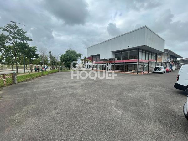 Local commercial Cayenne 600m² m2