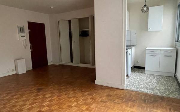Appartement à vendre    1 pièce • 31,40 m2 Arcueil