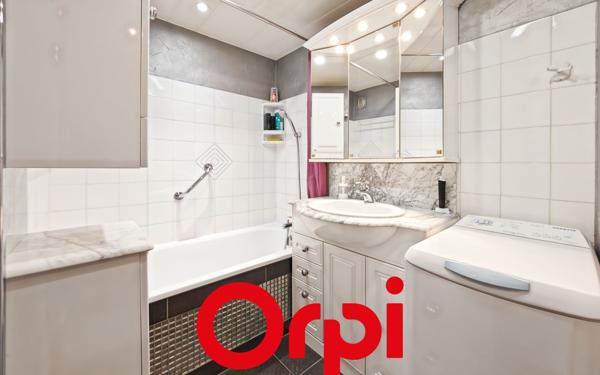 Appartement à vendre    4 pièces • 51 m2 Bandol