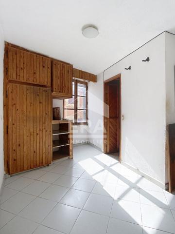 Lot de 2 maisons de ville en plein coeur du village